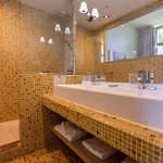Et Du Château Hotel Lagord