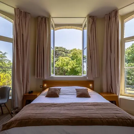 Et Du Chateau 3* 拉古德