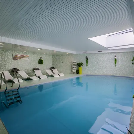 Et Du Château Hotel Lagord
