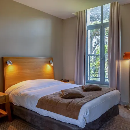 Et Du Chateau 3* לאגור