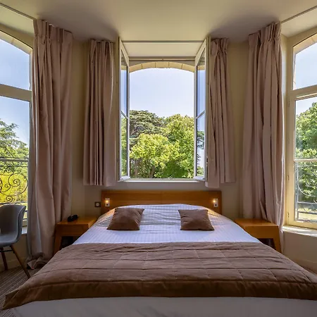 Hotel Et Du Chateau Lagord