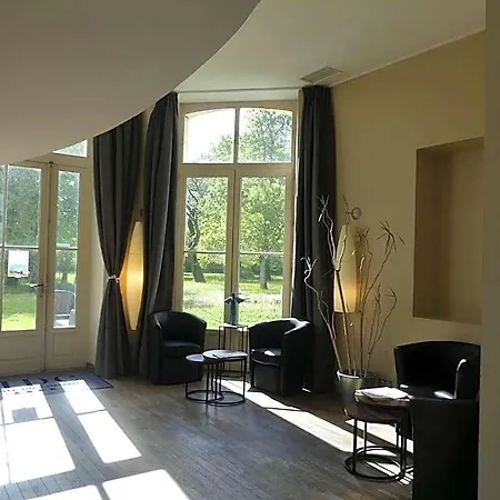 Et Du Château Hotel