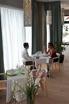 Et Du Château Hotel