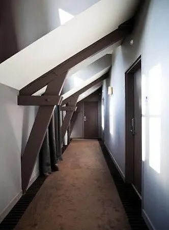 Et Du Chateau 3*